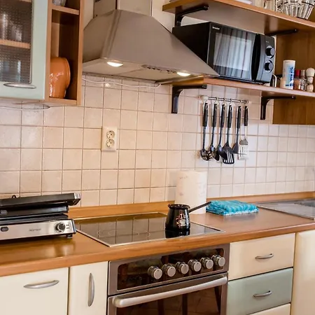 Nikolina Rab Apartment