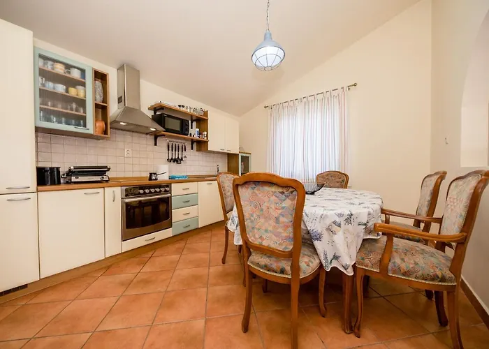 Nikolina Rab Apartmán